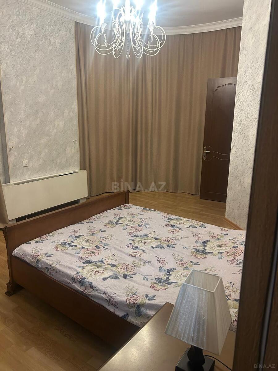 3 otaqlı Yeni tikili, 28 May m., Bakı