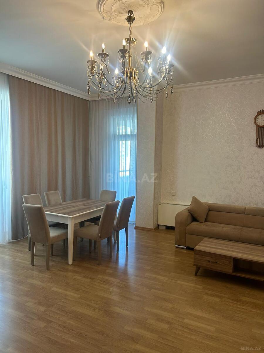 3 otaqlı Yeni tikili, 28 May m., Bakı