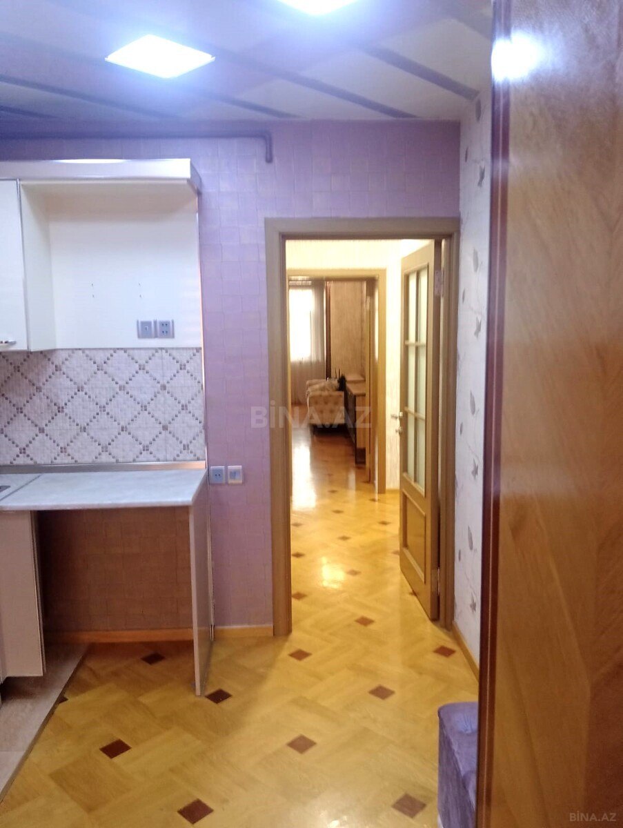 2 otaqlı Köhnə tikili, Xalqlar Dostluğu m., Bakı