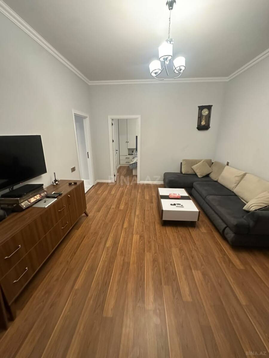 2 otaqlı Yeni tikili, Şah İsmayıl Xətai m., Bakı
