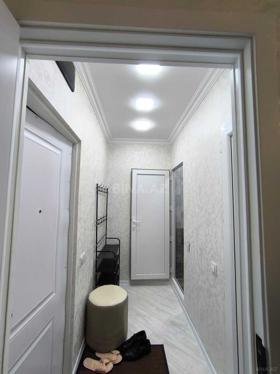 2 otaqlı Köhnə tikili, Memar Əcəmi m., Bakı