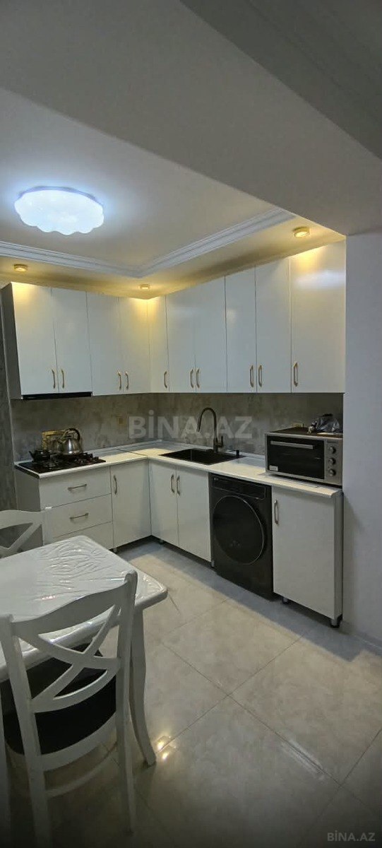 5 otaqlı Köhnə tikili, Gəncə