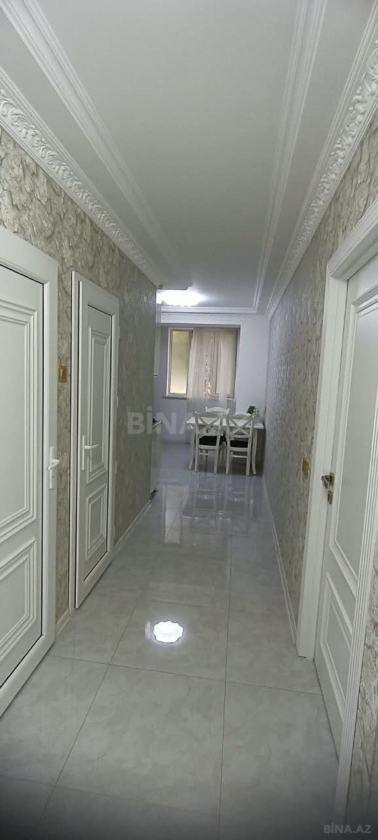 5 otaqlı Köhnə tikili, Gəncə
