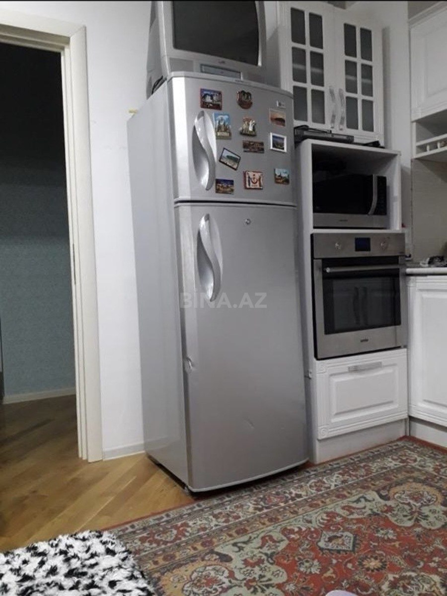 3 otaqlı Yeni tikili, İnşaatçılar m., Bakı