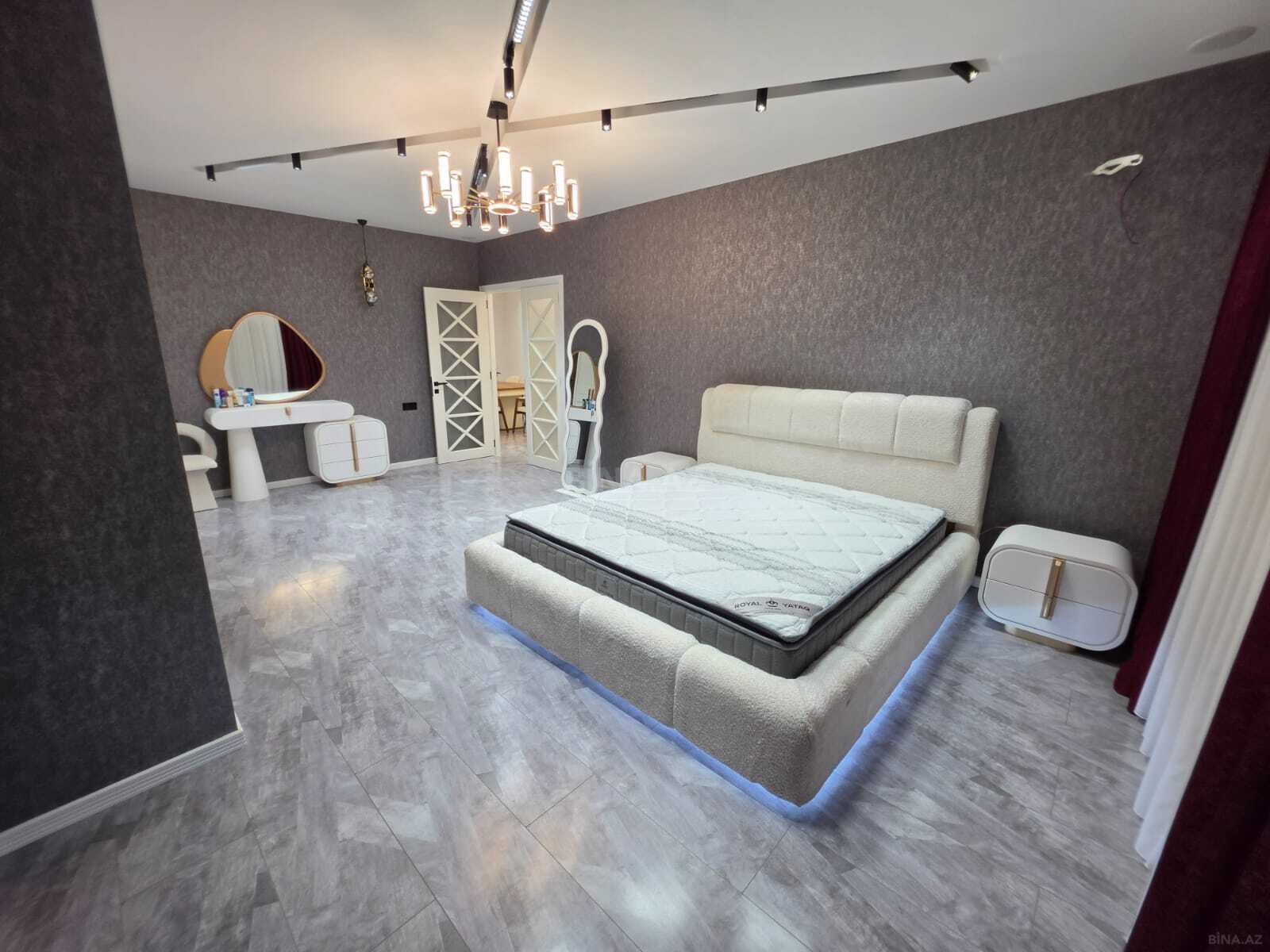 3 otaqlı Yeni tikili, 8 Noyabr m., Bakı