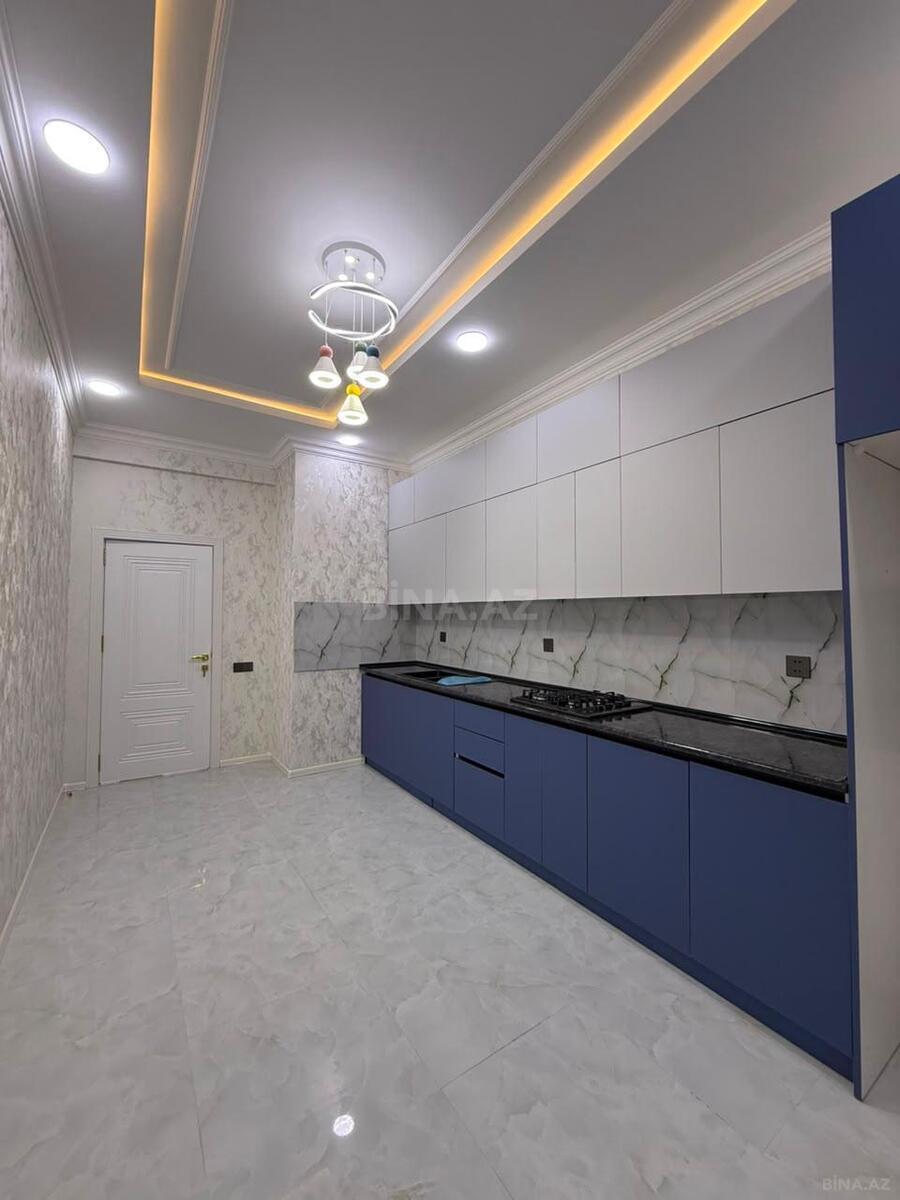 3 otaqlı Yeni tikili, Xırdalan