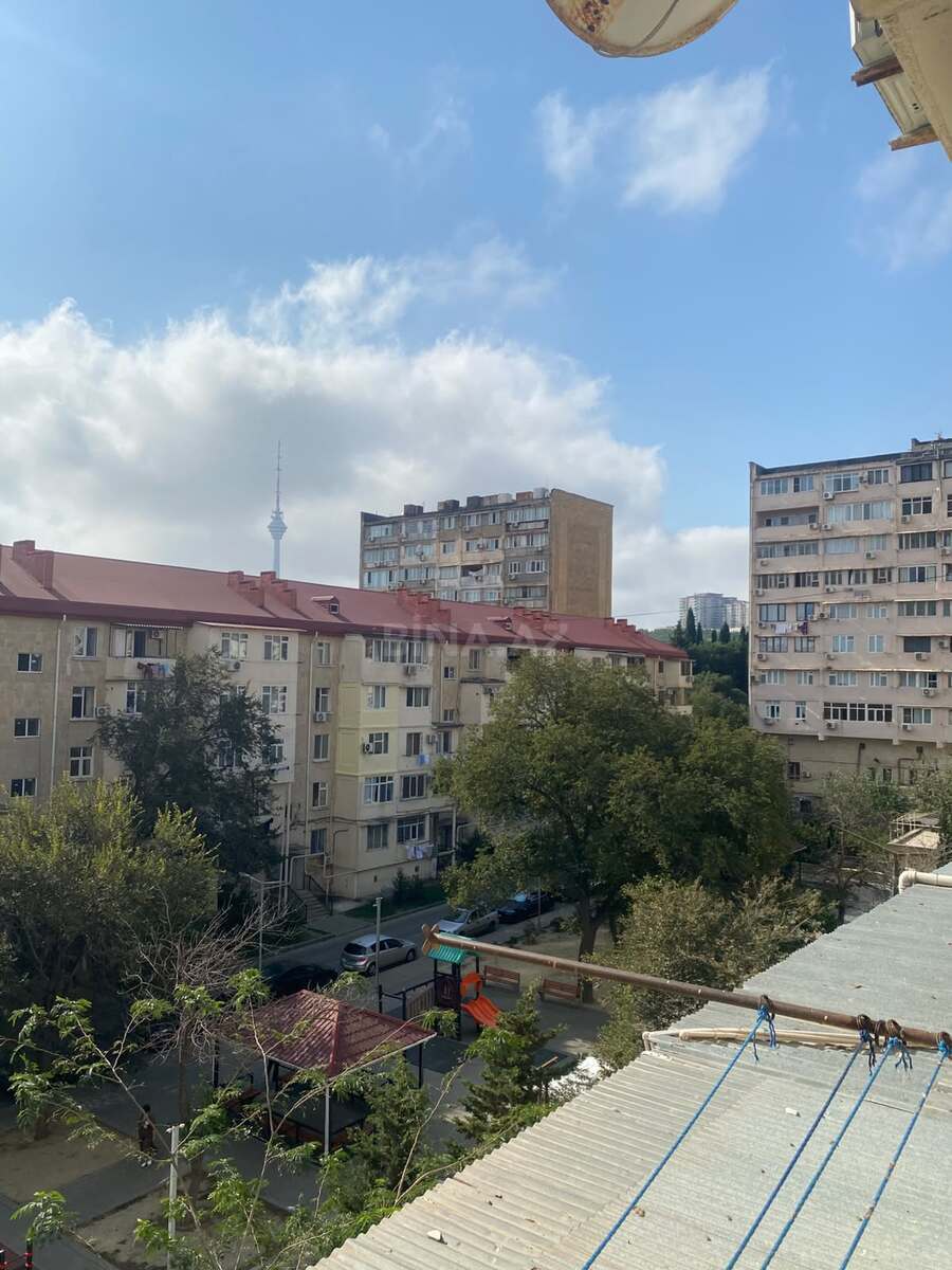 3 otaqlı Köhnə tikili, Yasamal q., Bakı