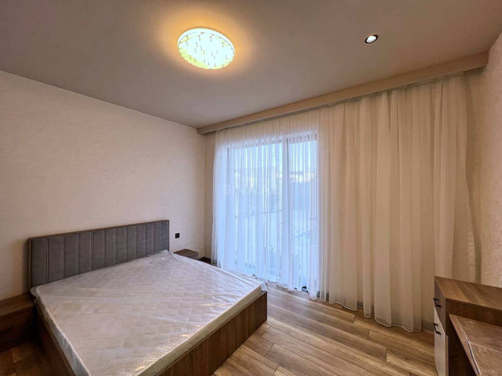 4 otaqlı Həyət evi/Bağ evi, Şüvəlan q., Bakı