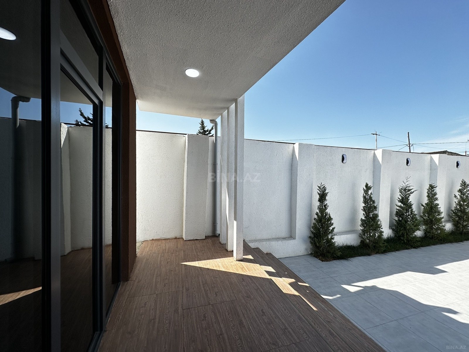 4 otaqlı Həyət evi/Bağ evi, Şüvəlan q., Bakı