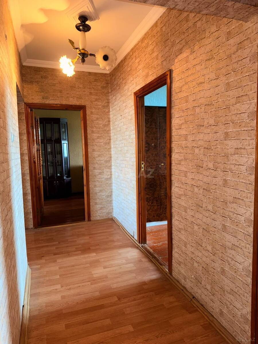 5 otaqlı Köhnə tikili, Gəncə