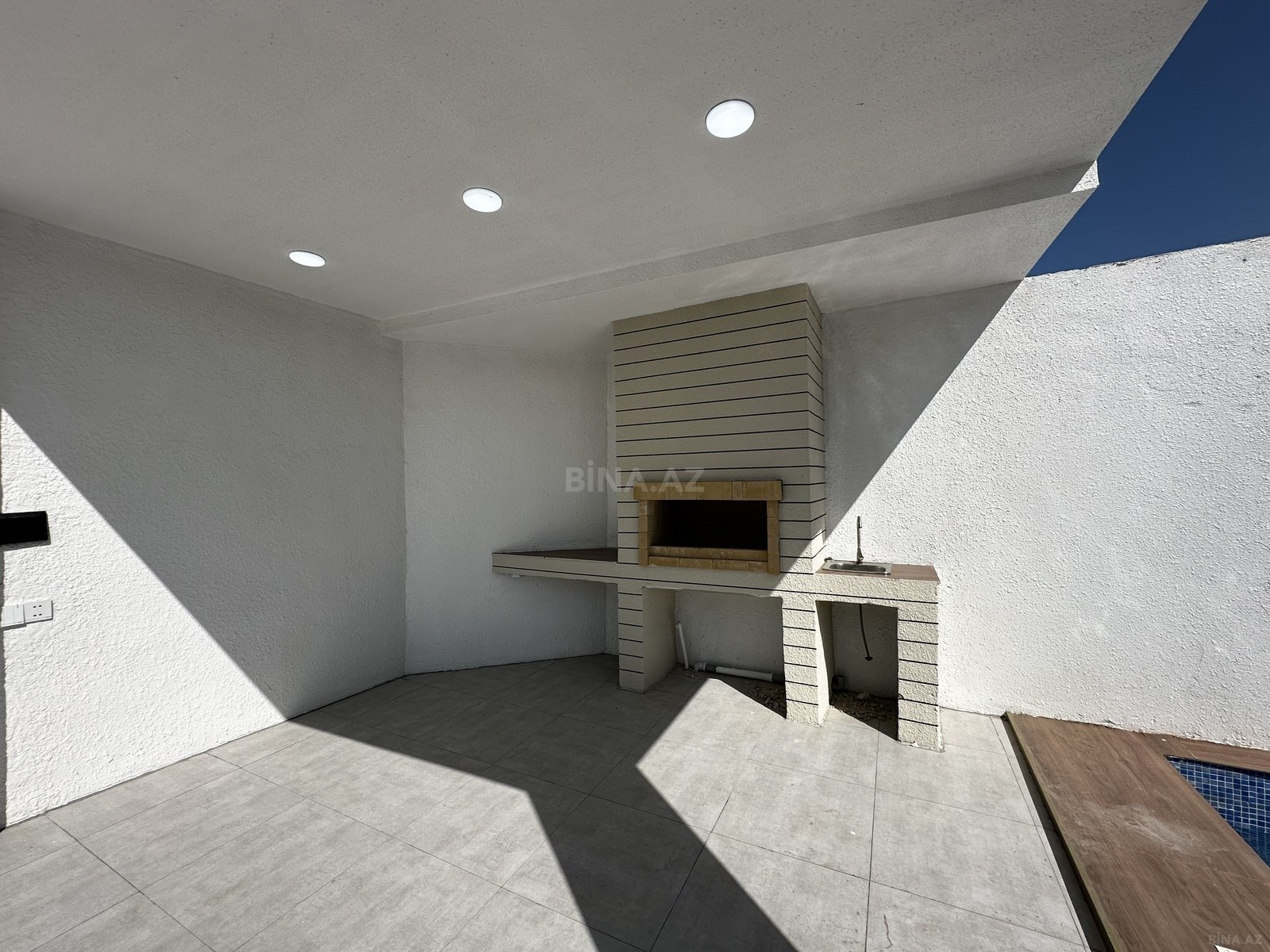 4 otaqlı Həyət evi/Bağ evi, Şüvəlan q., Bakı