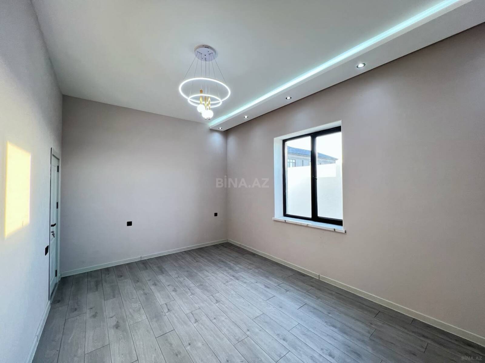 4 otaqlı Həyət evi/Bağ evi, Mərdəkan q., Bakı