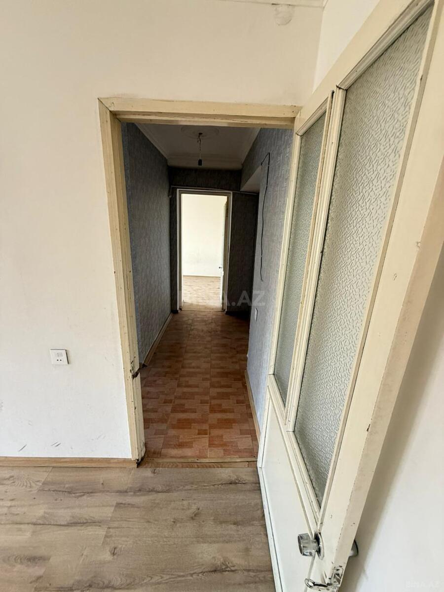 2 otaqlı Köhnə tikili, Neftçilər m., Bakı