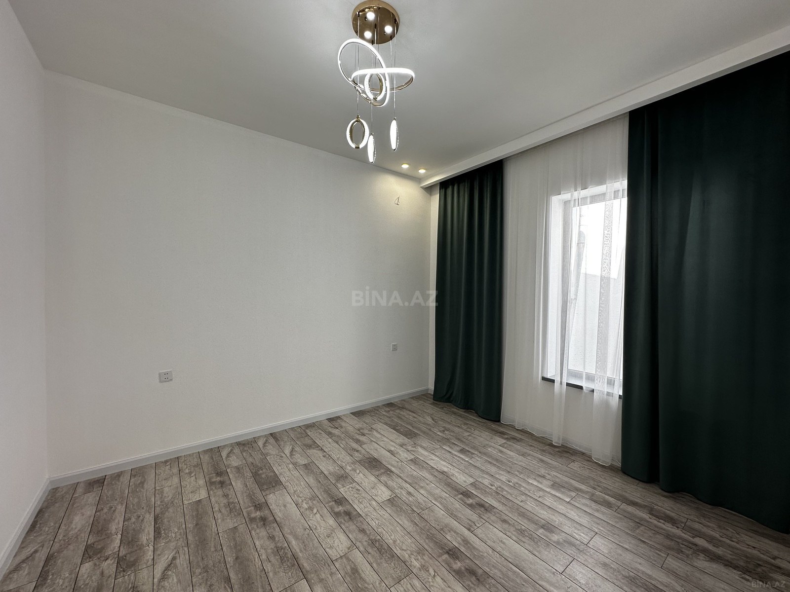 4 otaqlı Həyət evi/Bağ evi, Şüvəlan q., Bakı