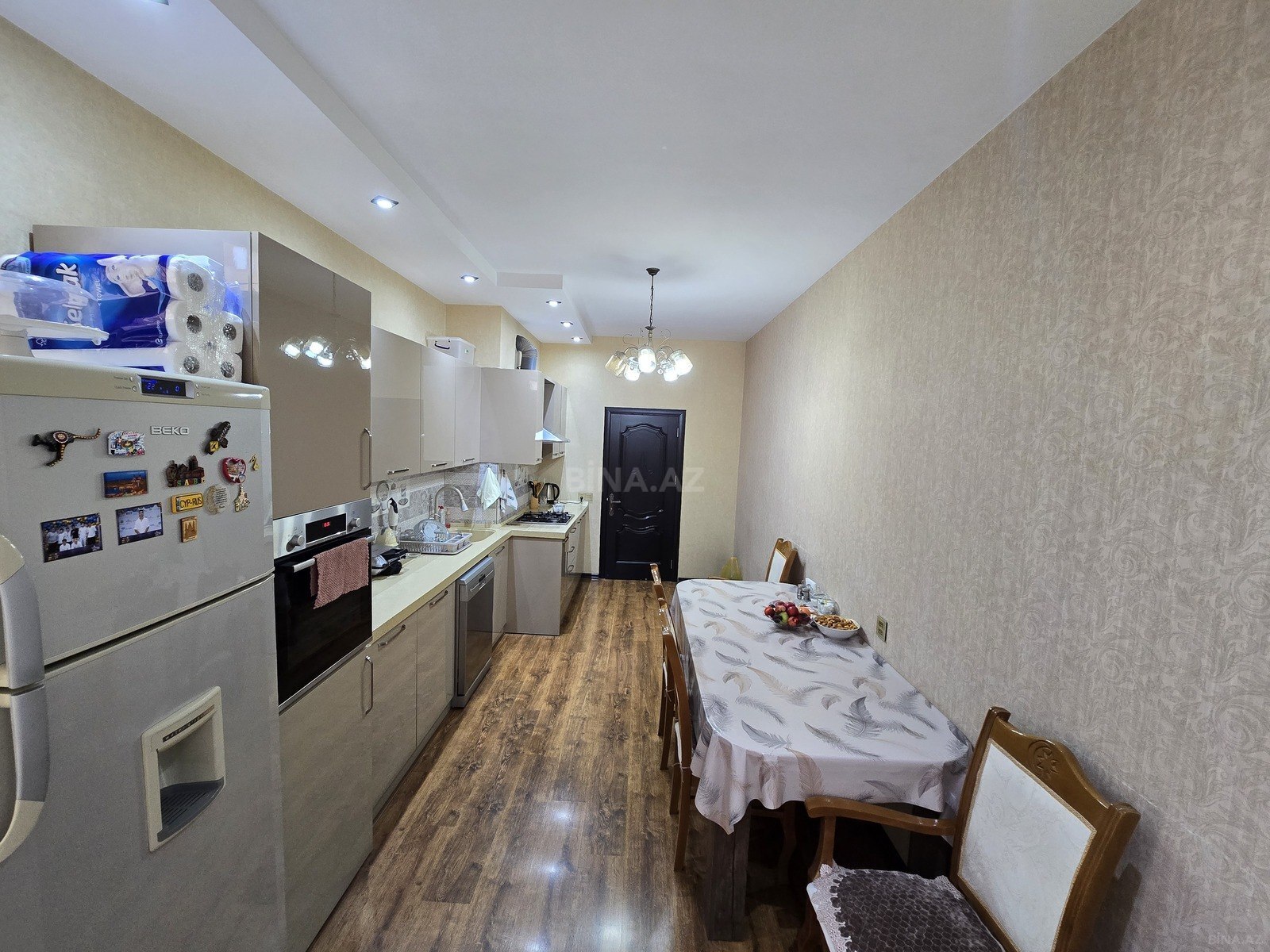 4 otaqlı Yeni tikili, Şah İsmayıl Xətai m., Bakı