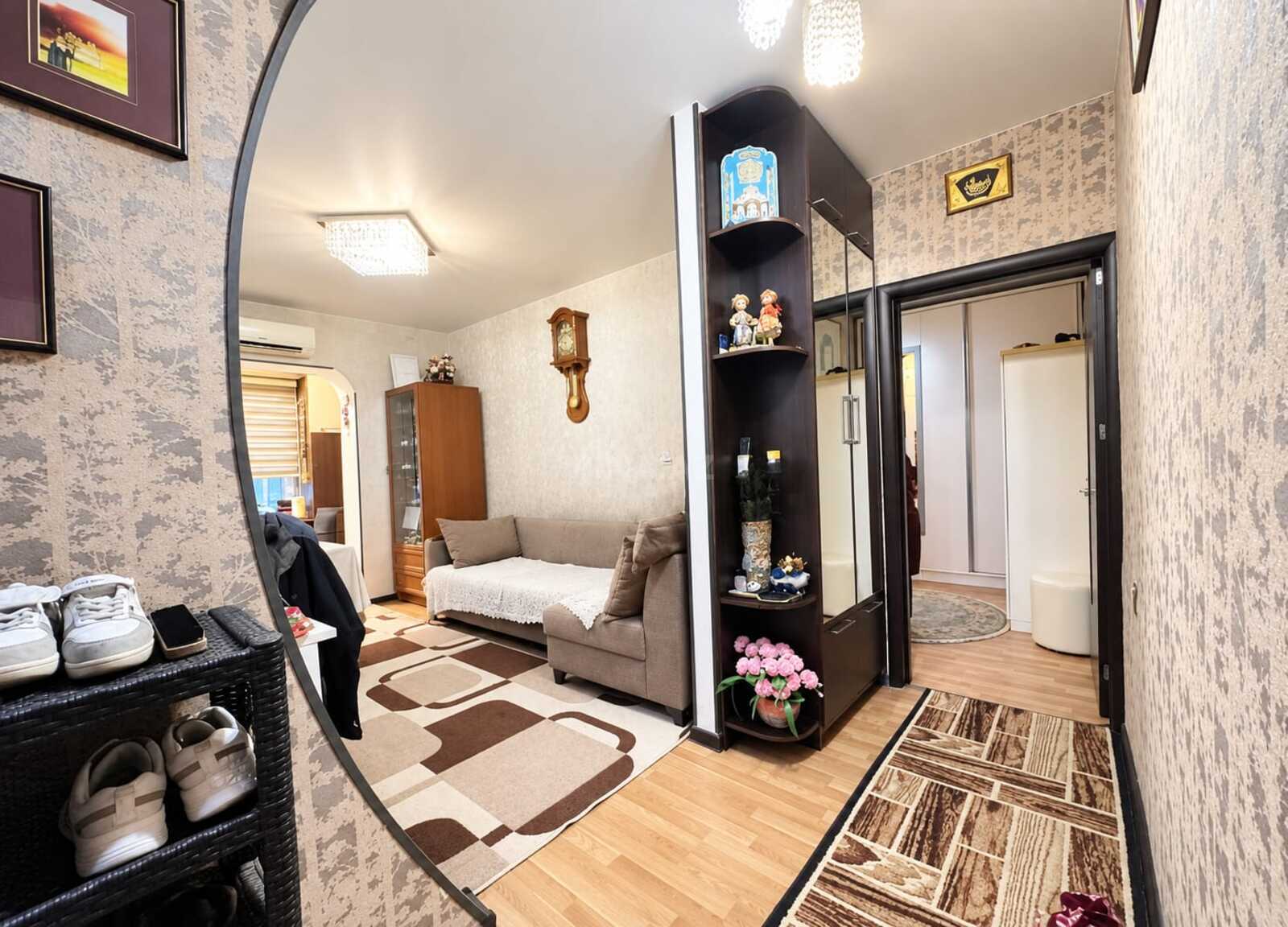 3 otaqlı Köhnə tikili, İnşaatçılar m., Bakı