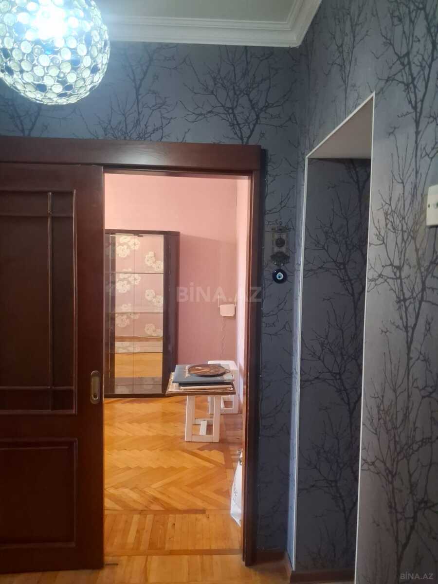 3 otaqlı Köhnə tikili, Yasamal q., Bakı