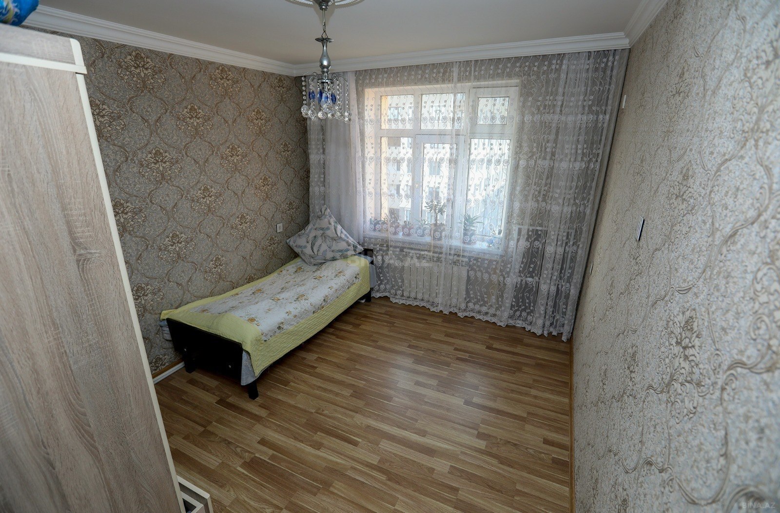 3 otaqlı Köhnə tikili, Əhmədli m., Bakı