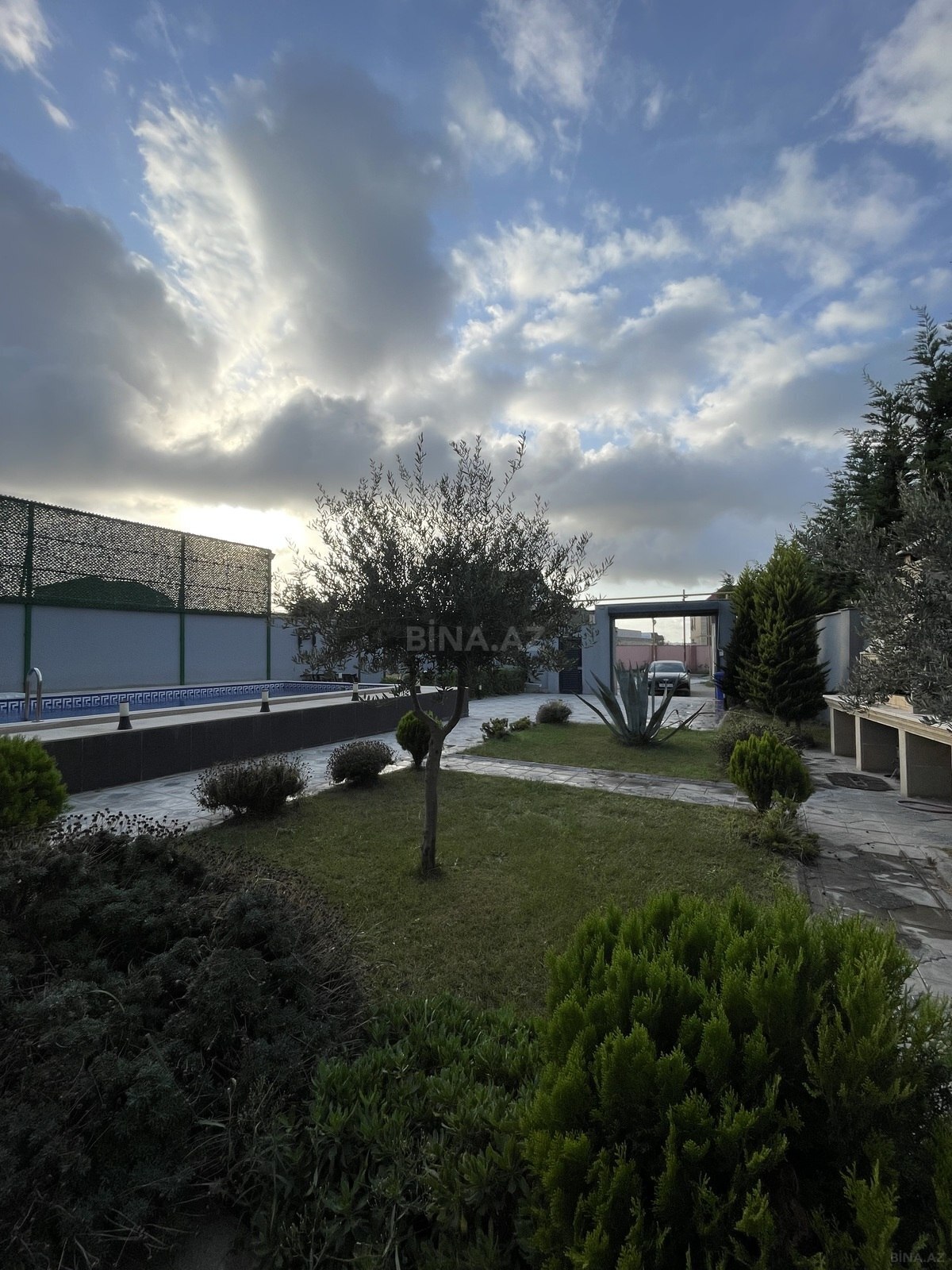 6 otaqlı Həyət evi/Bağ evi, Mərdəkan q., Bakı