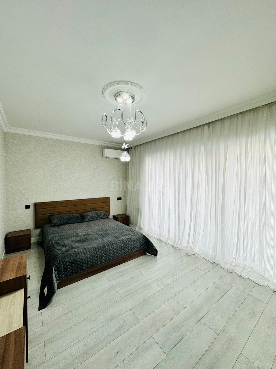 6 otaqlı Həyət evi/Bağ evi, Mərdəkan q., Bakı