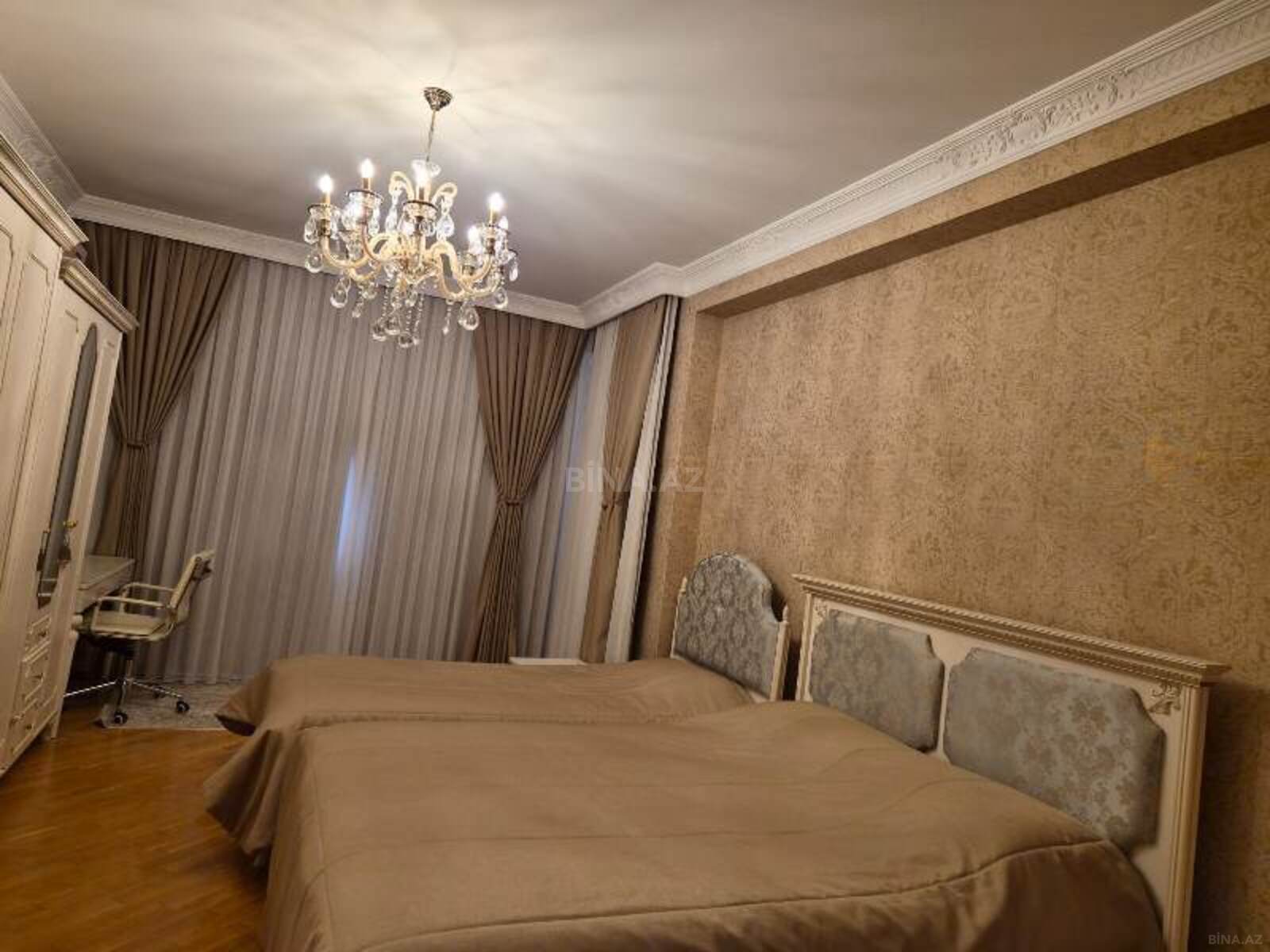 3 otaqlı Yeni tikili, 8 Noyabr m., Bakı