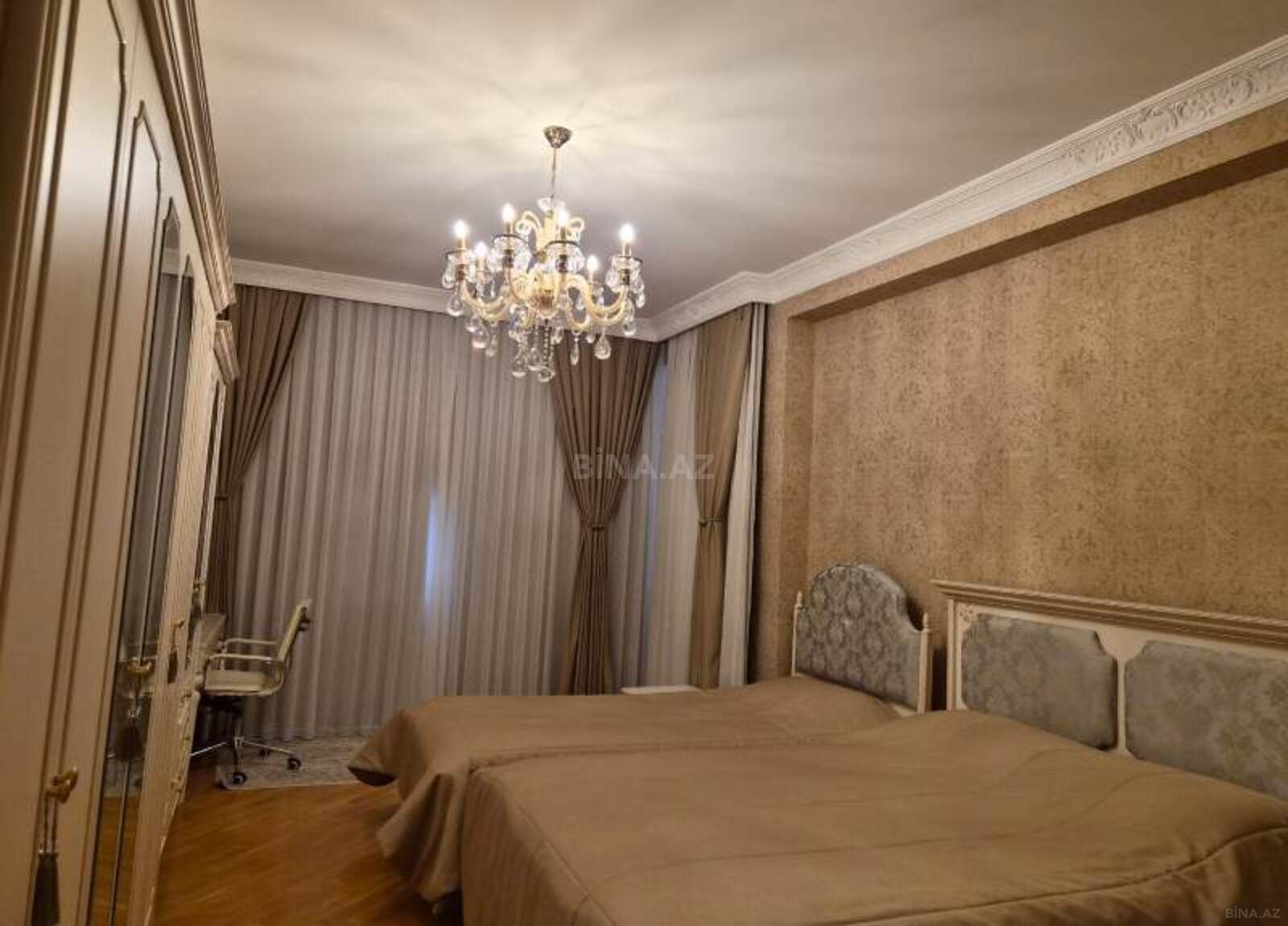 3 otaqlı Yeni tikili, 8 Noyabr m., Bakı