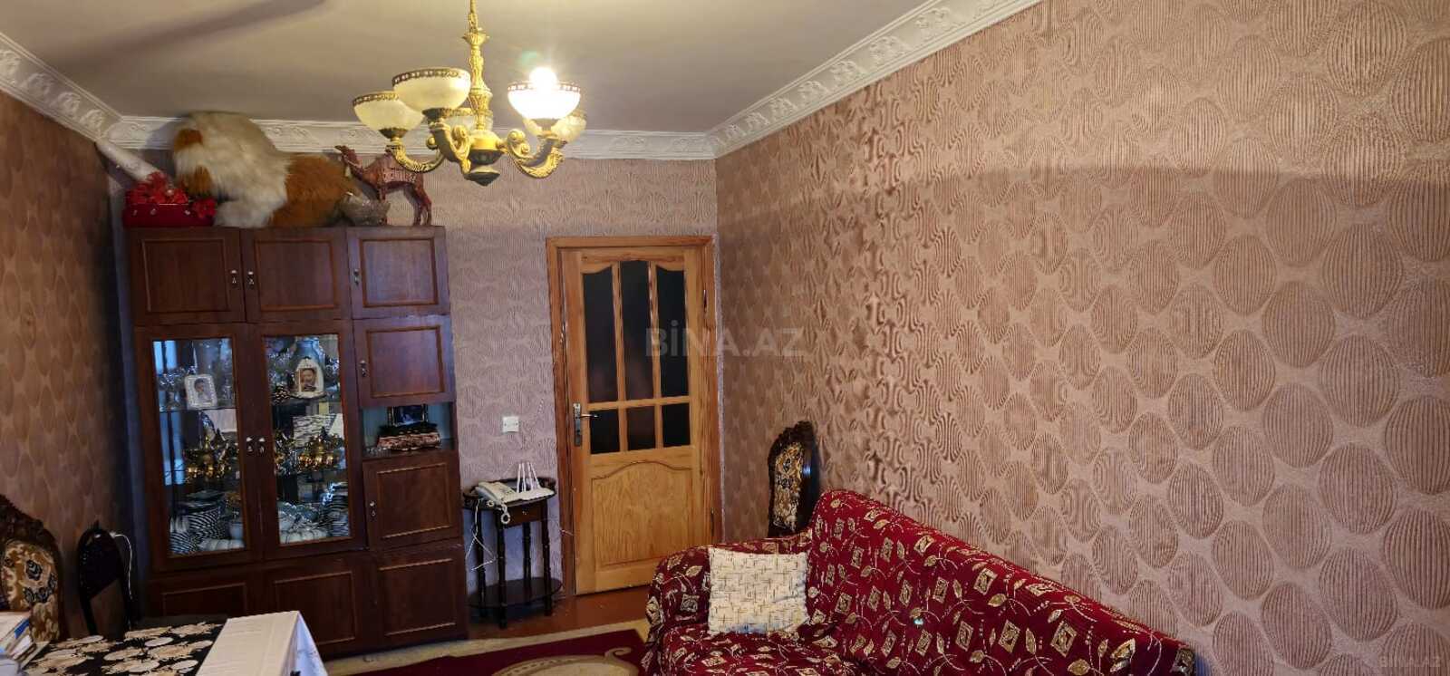 5 otaqlı Köhnə tikili, Yeni Günəşli q., Bakı