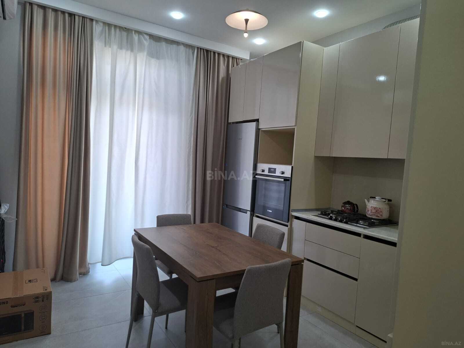 3 otaqlı Yeni tikili, 8 Noyabr m., Bakı
