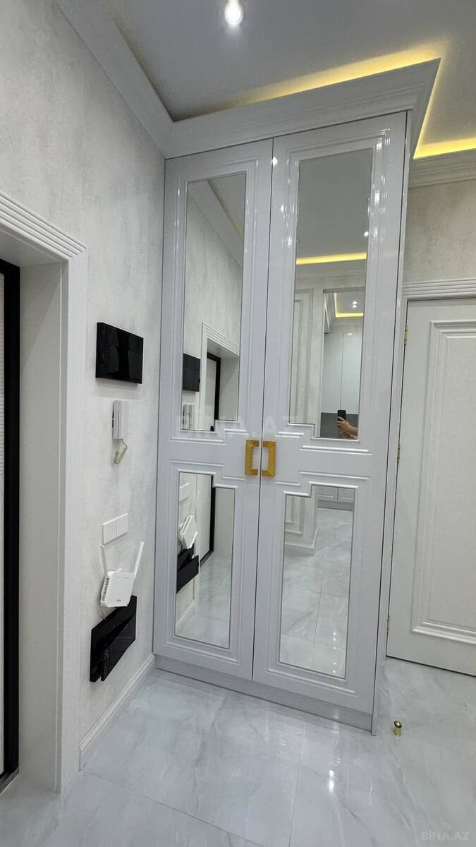 2 otaqlı Yeni tikili, 8 Noyabr m., Bakı