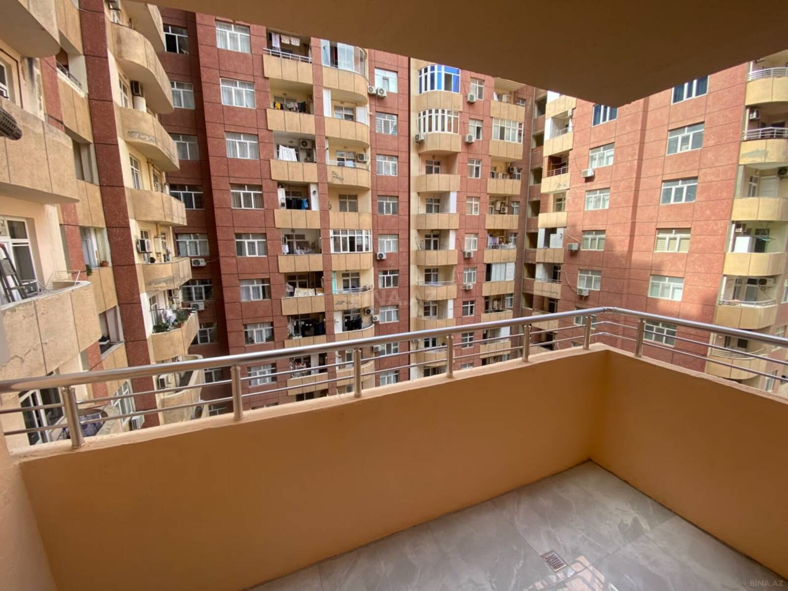 3 otaqlı Yeni tikili, İnşaatçılar m., Bakı