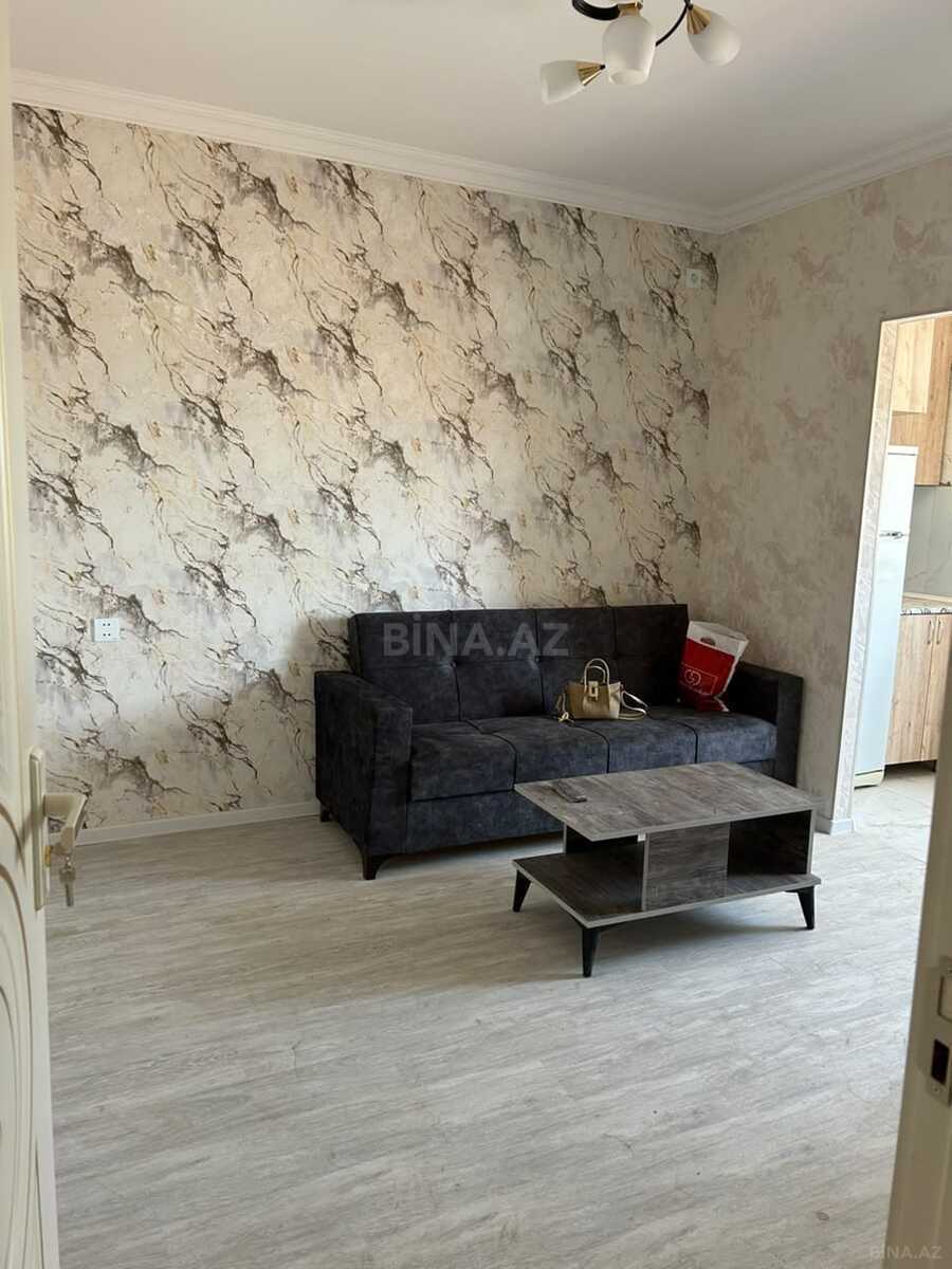 2 otaqlı Köhnə tikili, Qaraçuxur q., Bakı