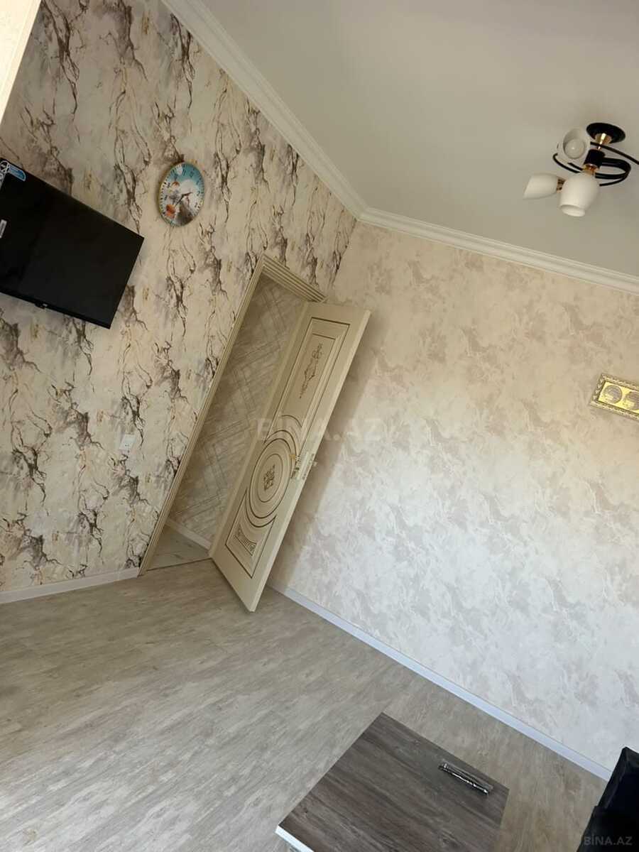 2 otaqlı Köhnə tikili, Qaraçuxur q., Bakı