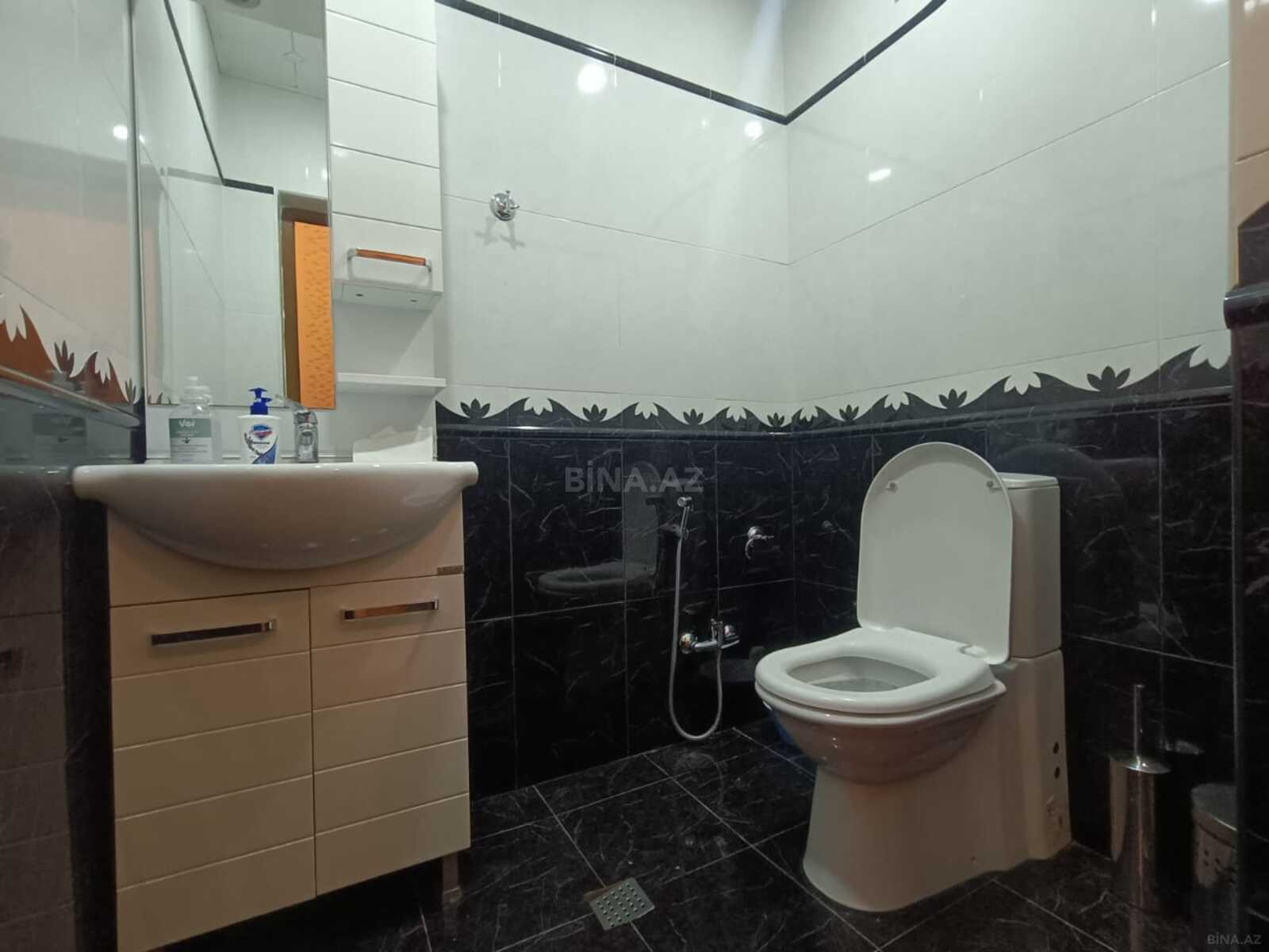 3 otaqlı Yeni tikili, Şah İsmayıl Xətai m., Bakı