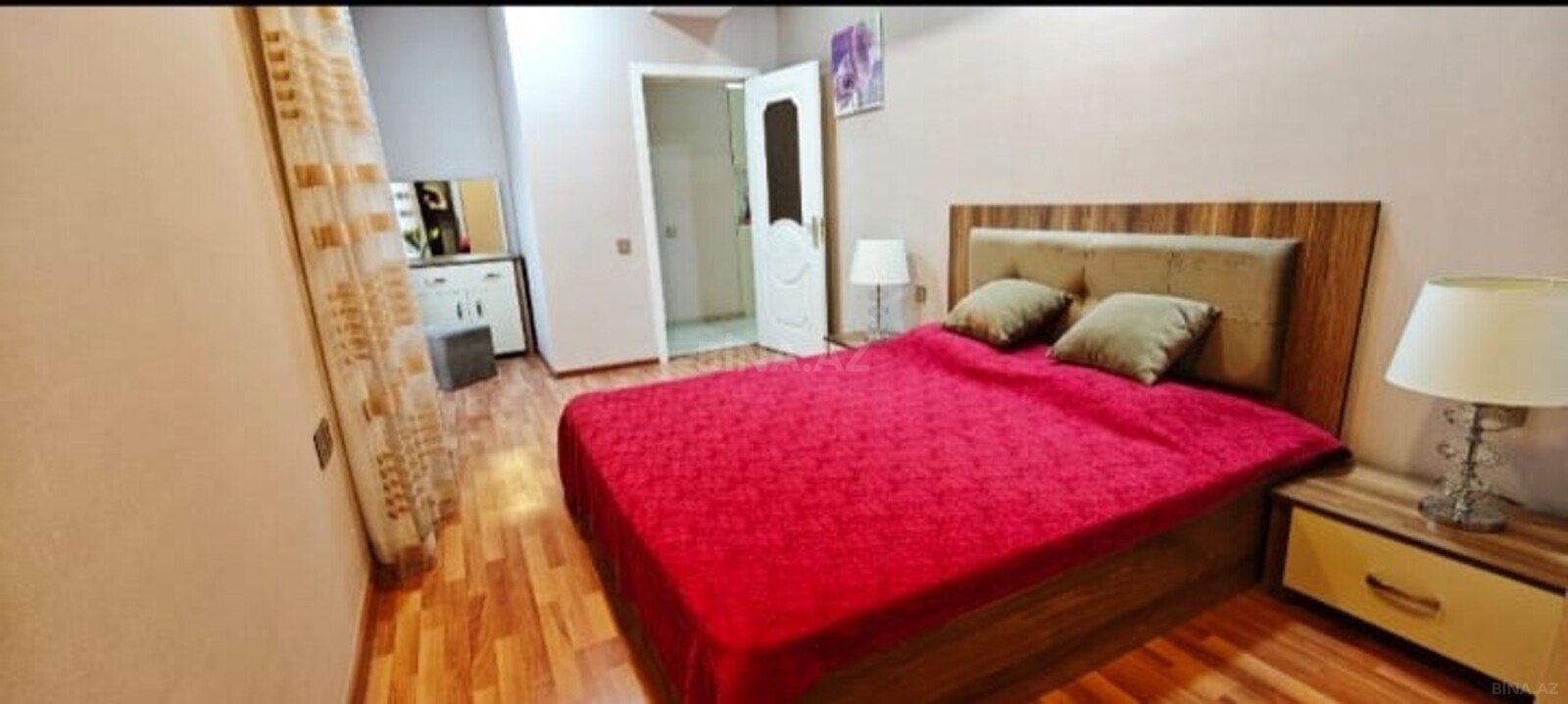3 otaqlı Yeni tikili, Şah İsmayıl Xətai m., Bakı