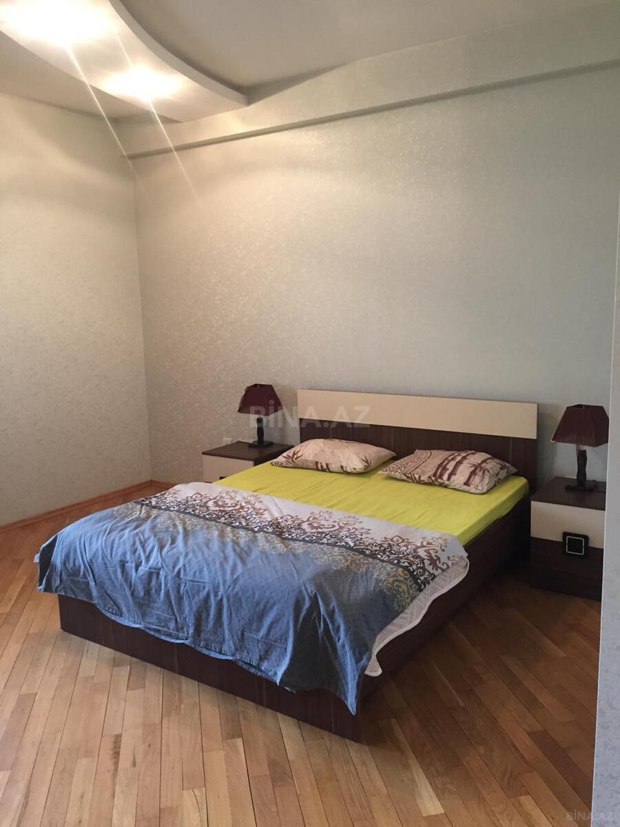 3 otaqlı Yeni tikili, Nizami m., Bakı
