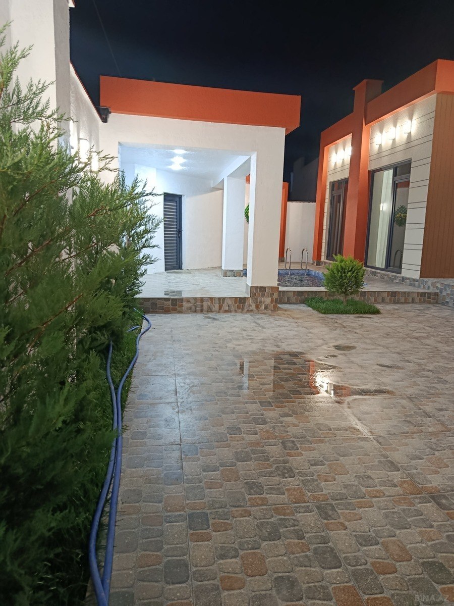 4 otaqlı Həyət evi/Bağ evi, Şüvəlan q., Bakı
