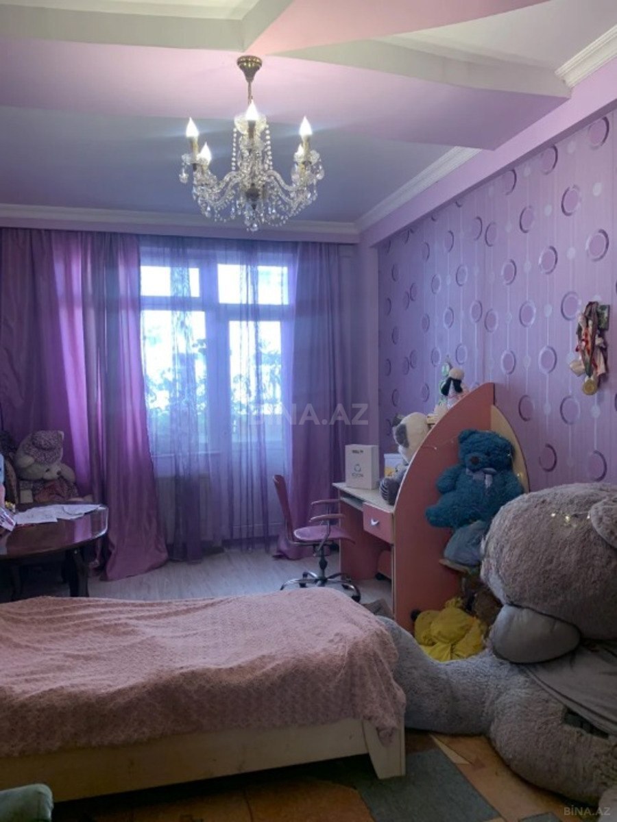 3 otaqlı Yeni tikili, Nizami m., Bakı