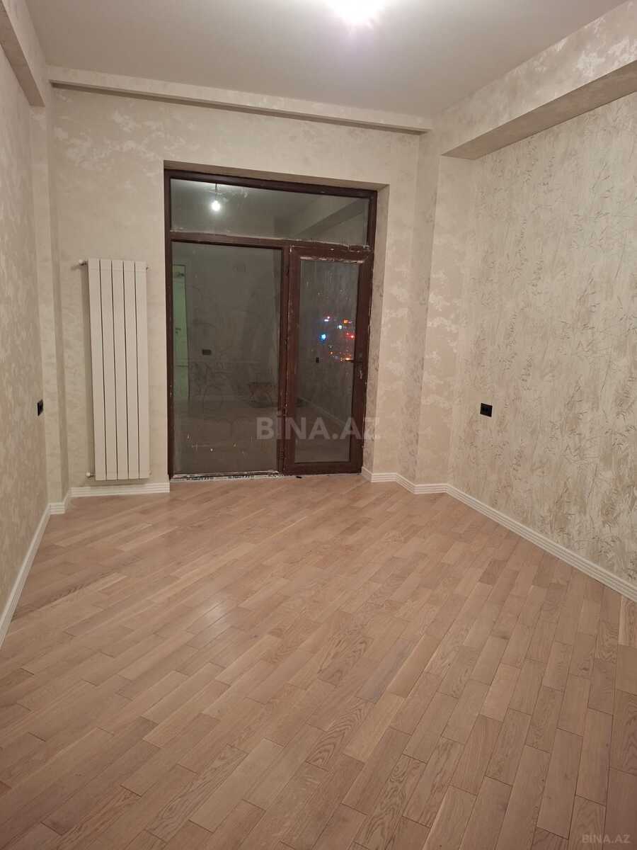 3 otaqlı Yeni tikili, Şah İsmayıl Xətai m., Bakı