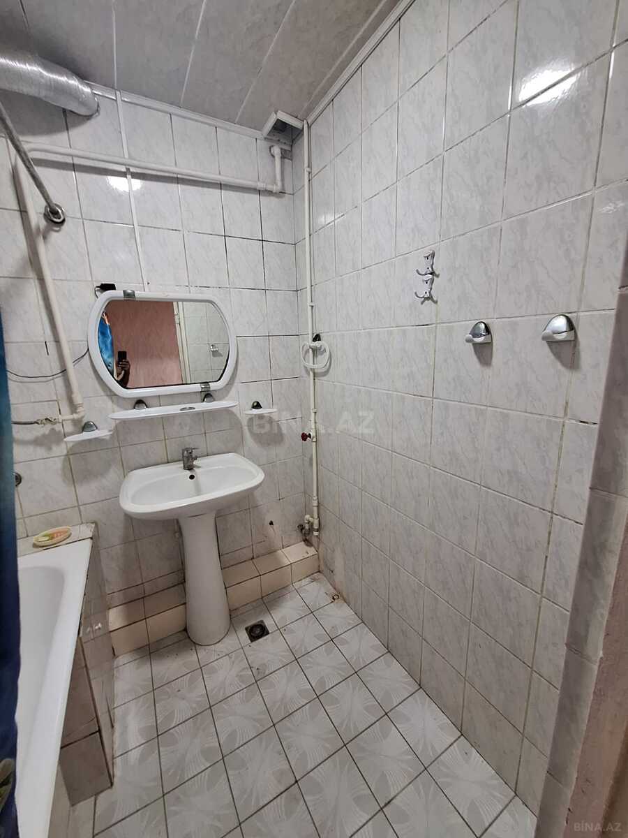 3 otaqlı Köhnə tikili, 8-ci kilometr q., Bakı