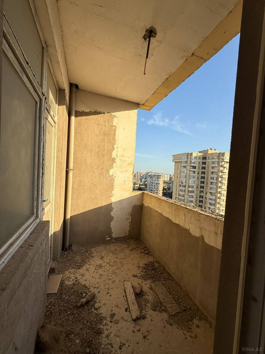 3 otaqlı Yeni tikili, Memar Əcəmi m., Bakı