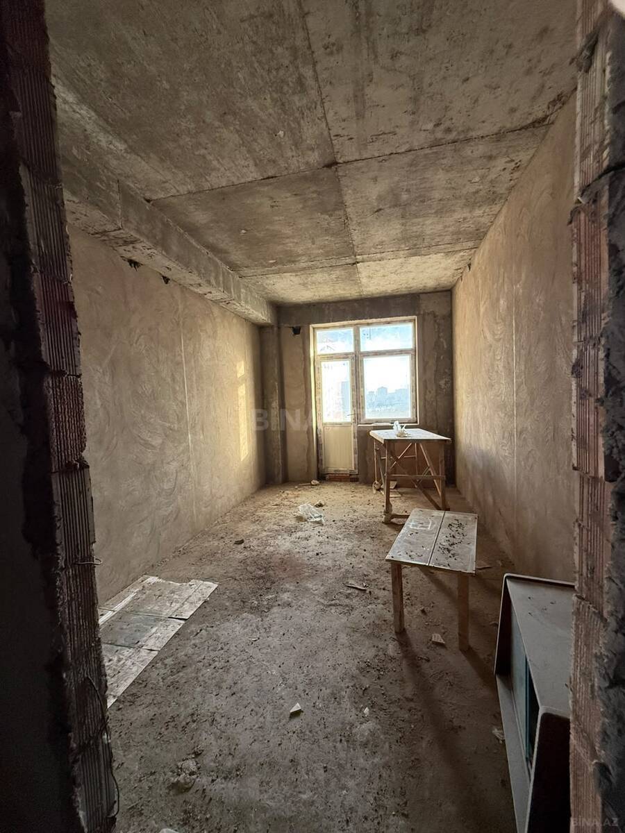 3 otaqlı Yeni tikili, Memar Əcəmi m., Bakı