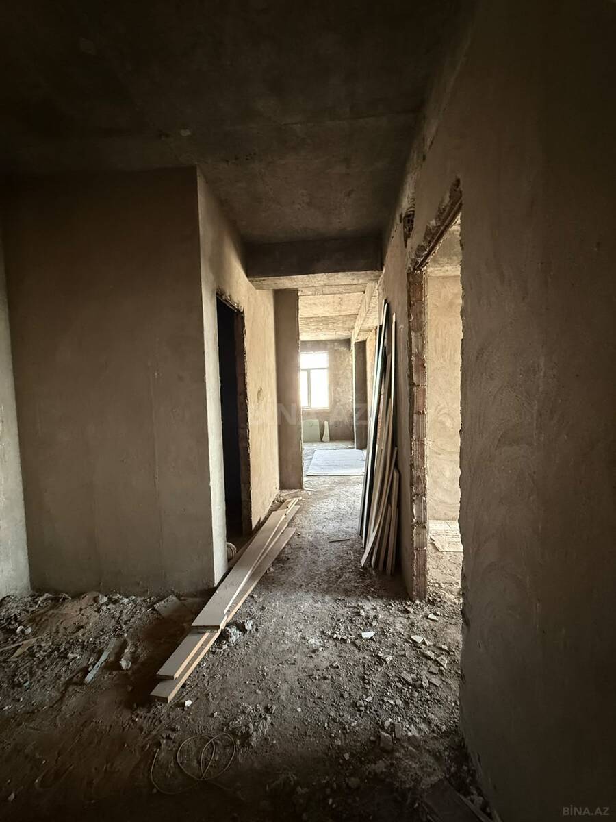 3 otaqlı Yeni tikili, Memar Əcəmi m., Bakı