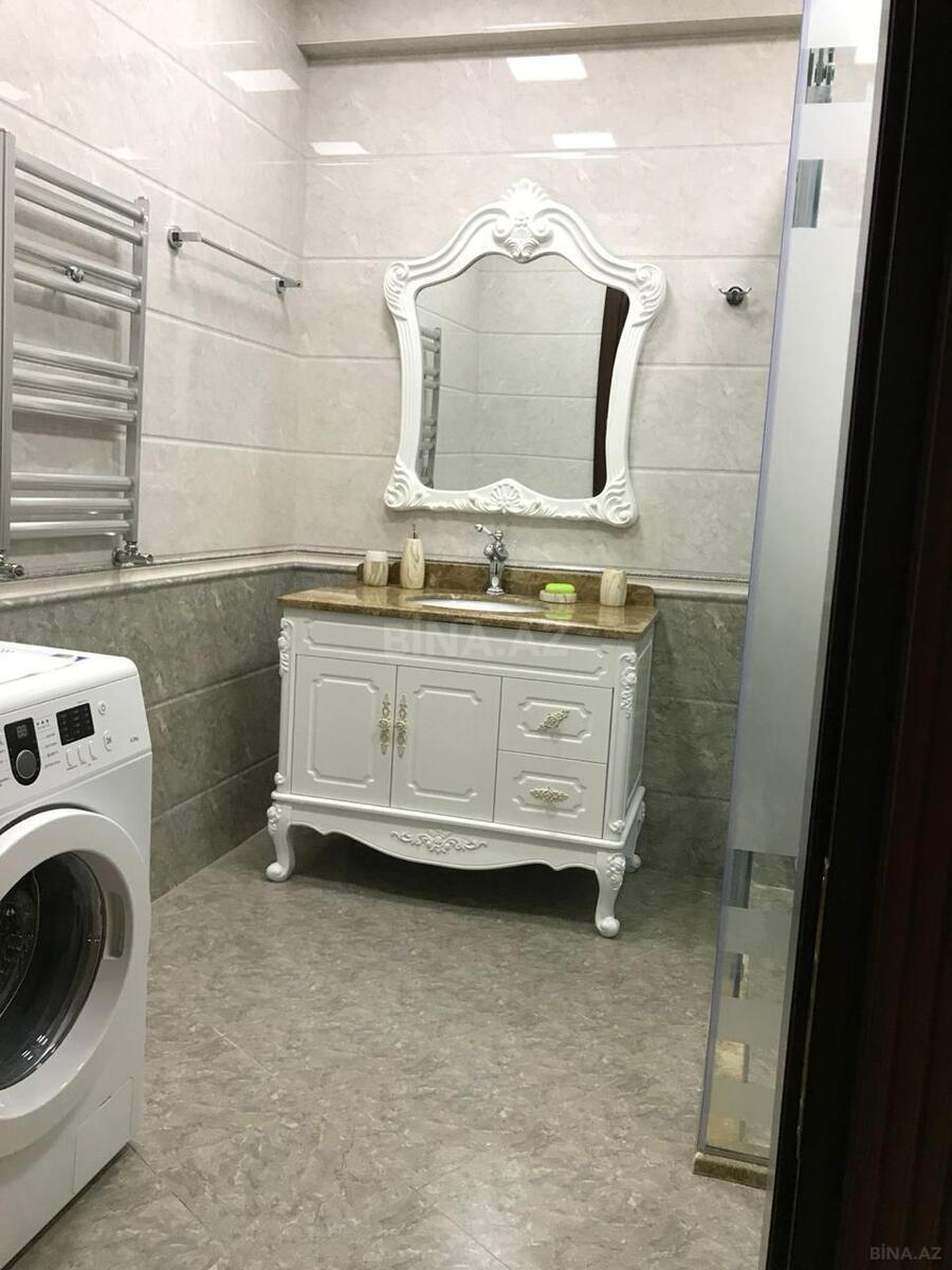 3 otaqlı Yeni tikili, Şah İsmayıl Xətai m., Bakı