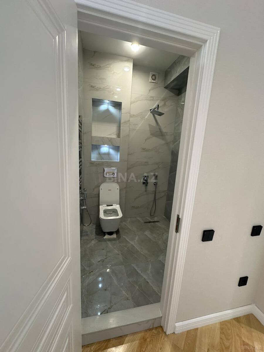 4 otaqlı Yeni tikili, Şah İsmayıl Xətai m., Bakı