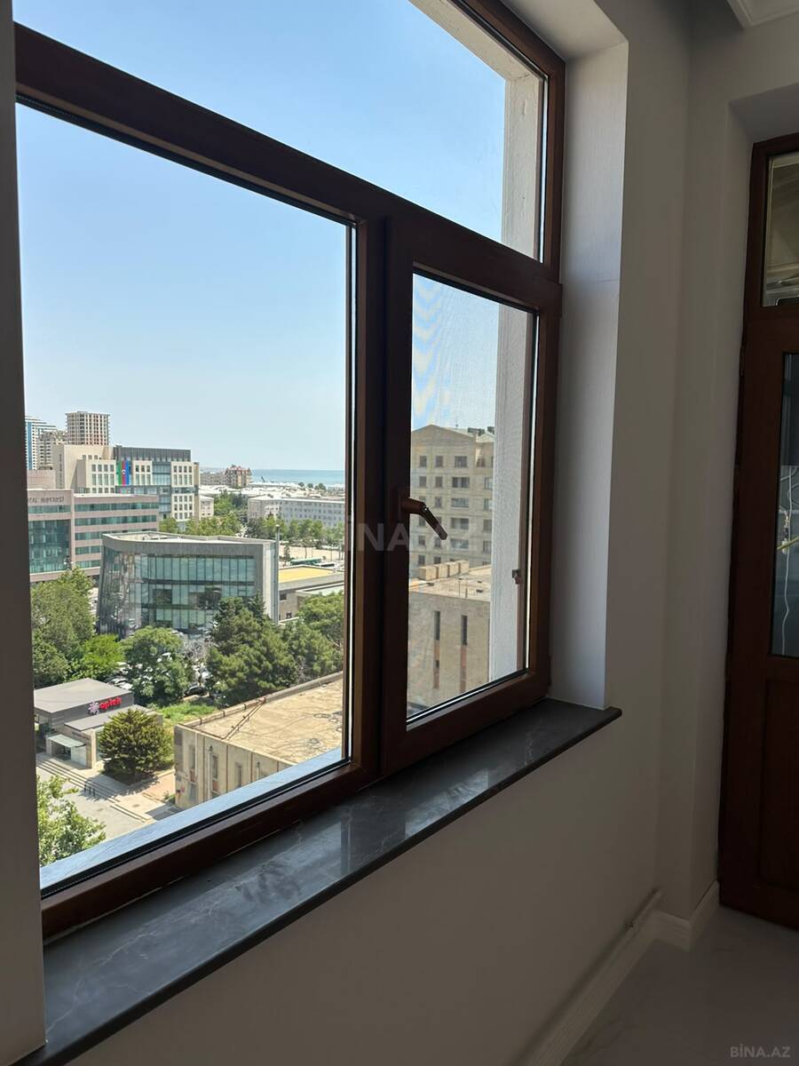 4 otaqlı Yeni tikili, Şah İsmayıl Xətai m., Bakı