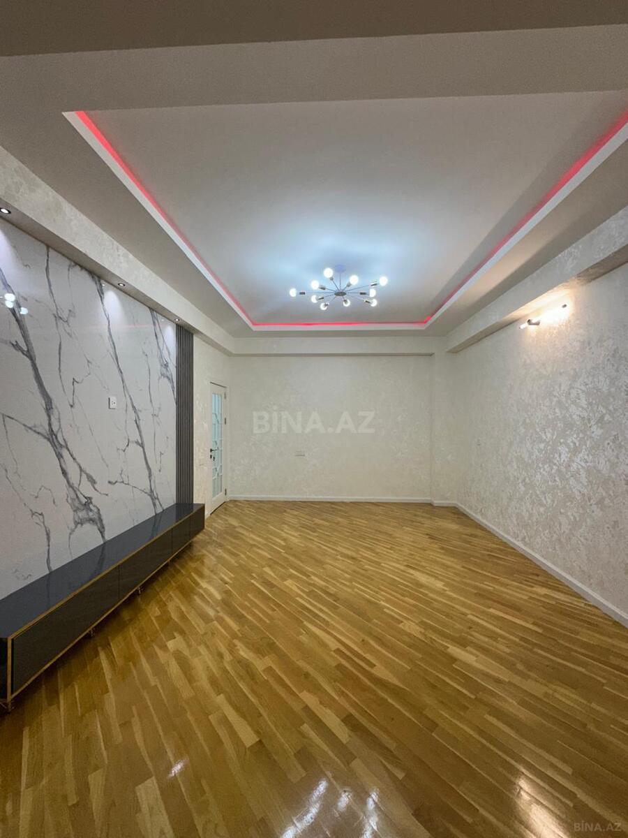 3 otaqlı Yeni tikili, 7-ci mikrorayon q., Bakı