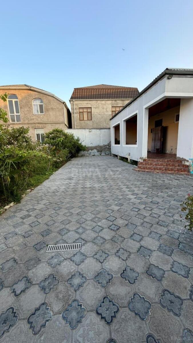 4 otaqlı Həyət evi/Bağ evi, Binəqədi r., Bakı