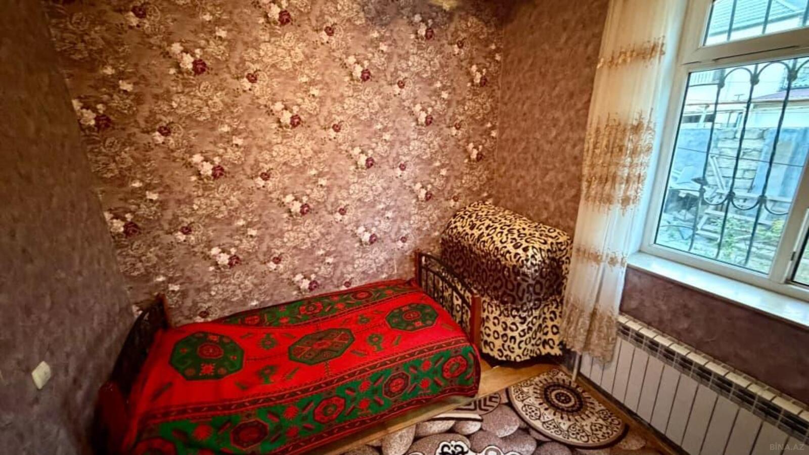 4 otaqlı Həyət evi/Bağ evi, Binəqədi r., Bakı
