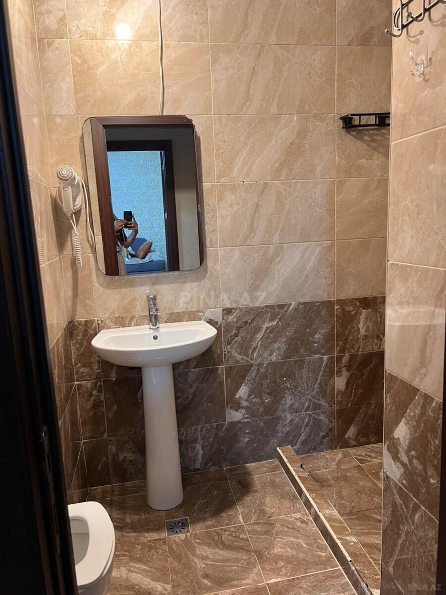3 otaqlı Yeni tikili, Xırdalan