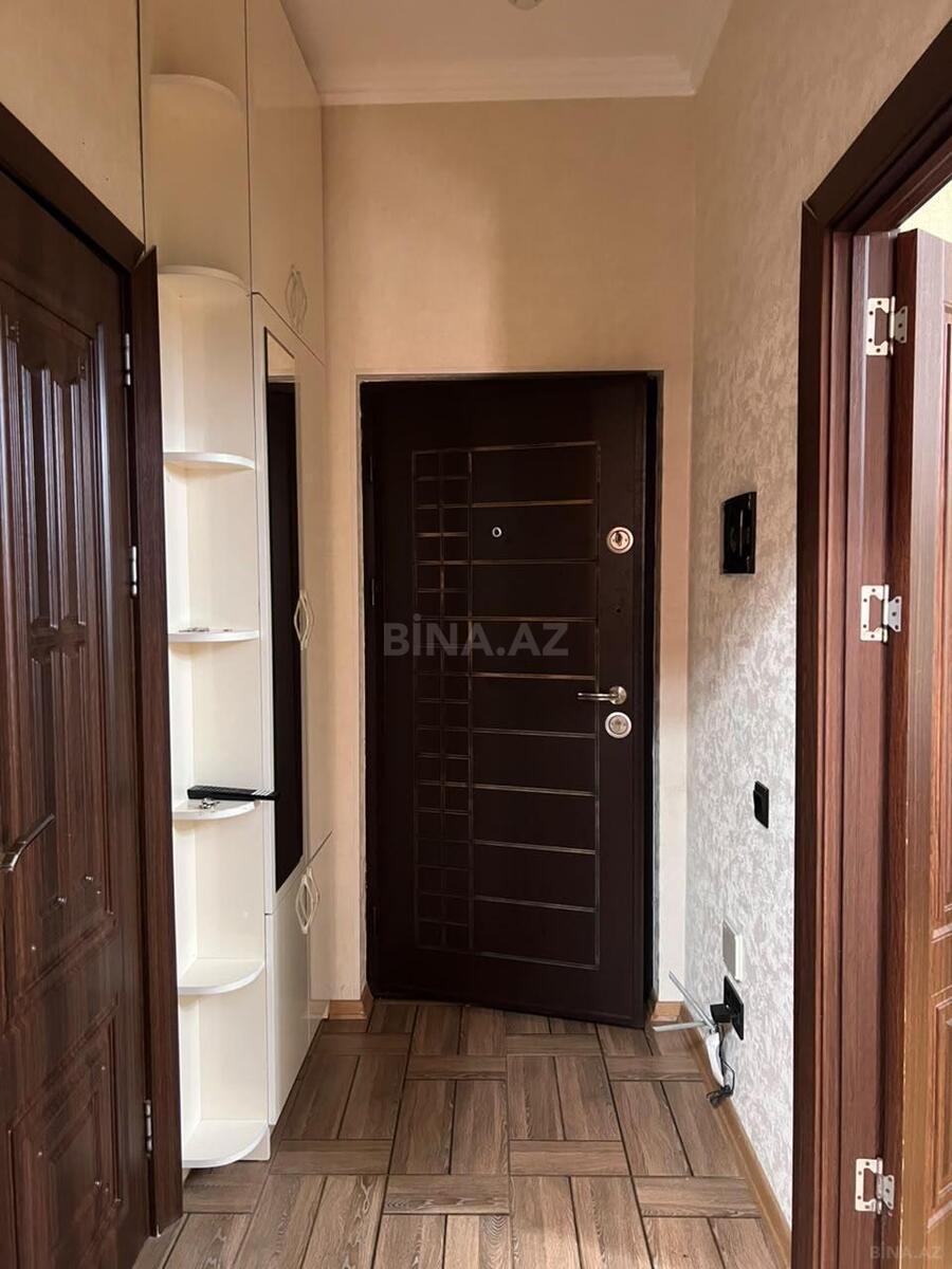 3 otaqlı Yeni tikili, Xırdalan
